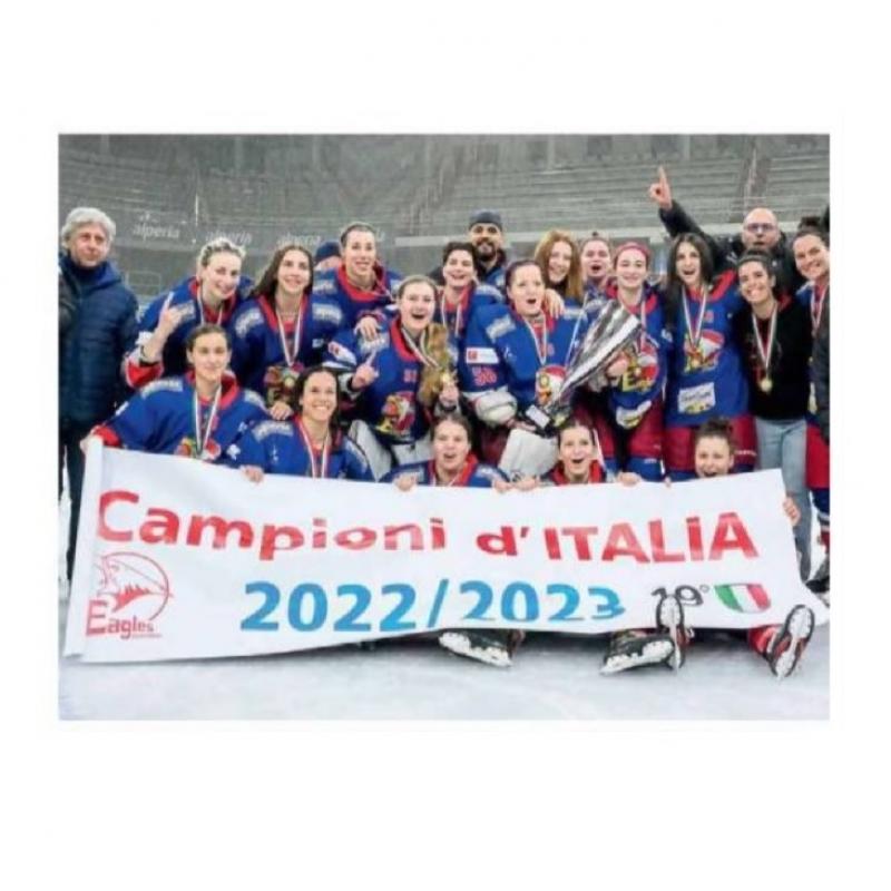 COMPLIMENTI alla nostra studentessa-atleta CEREGHINI EMMA che diventa campionessa d' ITALIA con le Eagles di Bolzano! Bravissima!