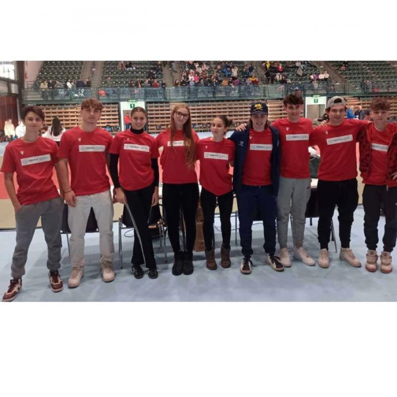 PCTO - Parte deli studenti-atleti delle classi 3A e 4A hanno svolto attività di supporto ai giudici federali Fijlkam durante il torneo Citta’ di Bolzano 2023.