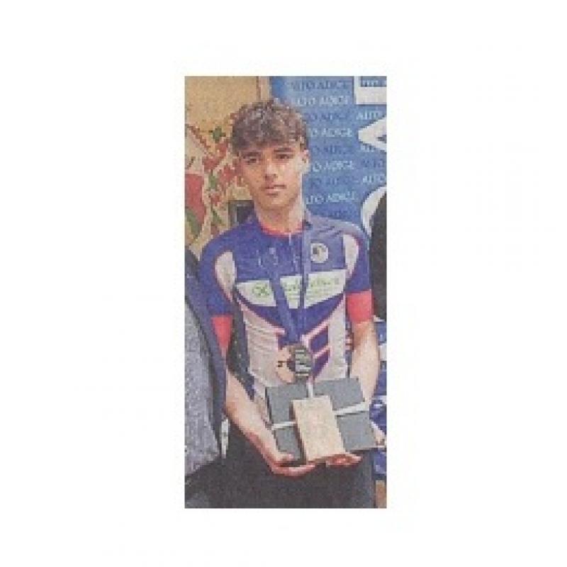 Il nostro studente-Atleta CORNELLA DANIEL (ciclismo) è stato premiato per i risultati ottenuti alla cerimonia Targhe Egger-Zucchermaglio, evento che premia i migliori giovani ciclisti regionali.